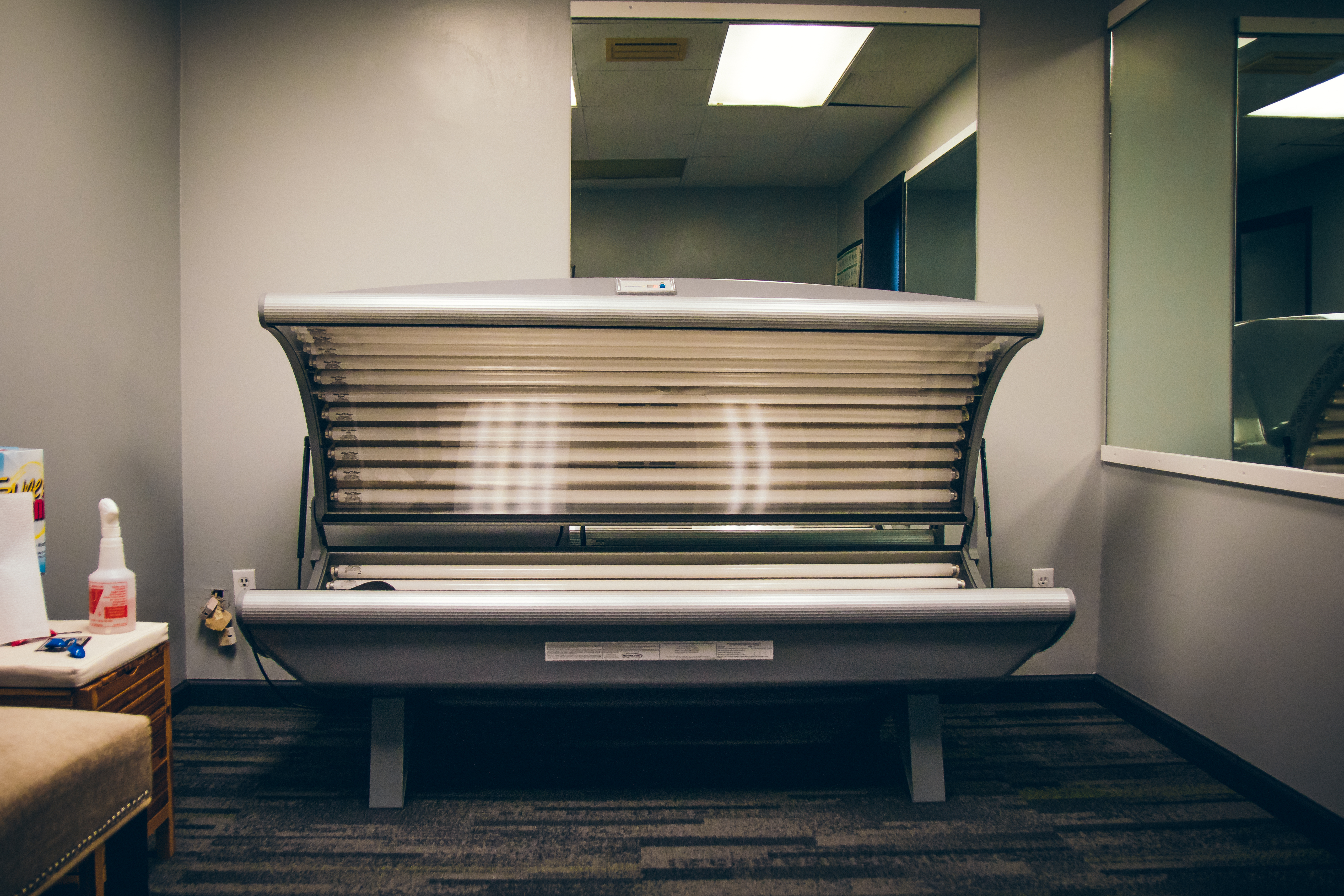 Light Bed Therapy - Turack Chiropractic in Wexford, Pa.